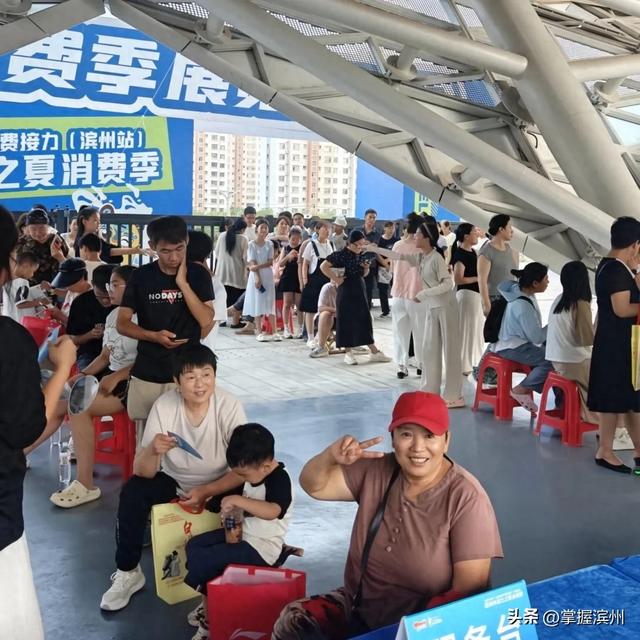 8月5日，滨州鸟巢！杜桥手撕豆干、宝源信月饼、小虎滨滨乐园门票好礼等你来！