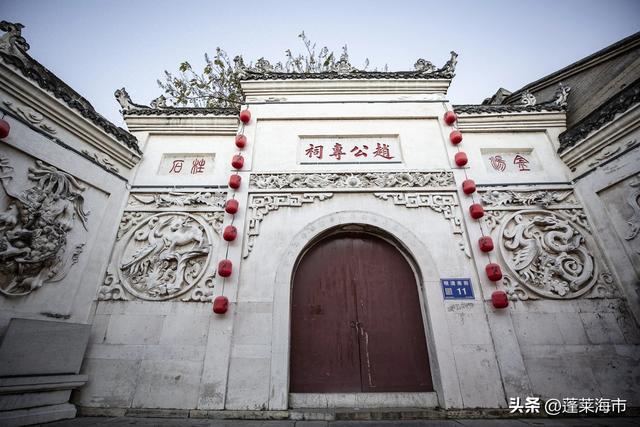 青岩古镇有这样一座祠堂，祀主赵国澍，他的儿子是贵州第一位状元
