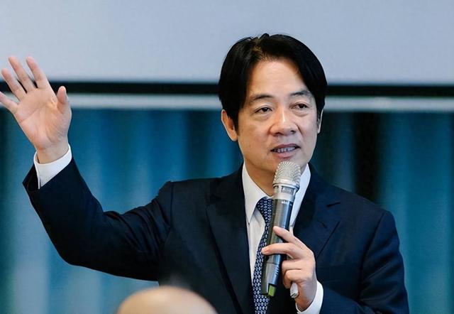 两岸再突发重大事情，蒋万安还没坐飞机来陆，国台办发出一个警告