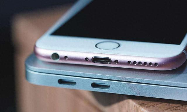 iPhone 15�û��ⱳ�̣�ƻ�����ں䣺Υ����ŵ����