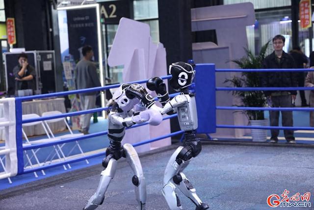 不止“黑科技”！在“超级体验馆”解锁更多可能