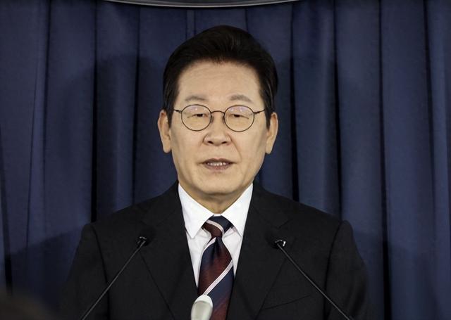 根本不给特朗普和李在明留面子？当着全世界的面，朝鲜送韩国一坏消息，称呼已经变了