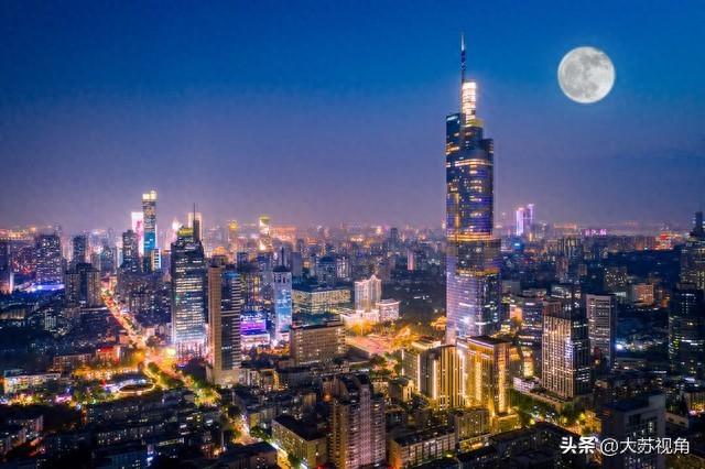 南京又拿第一！《机遇之城2025》报告出炉，这项能力全国第一