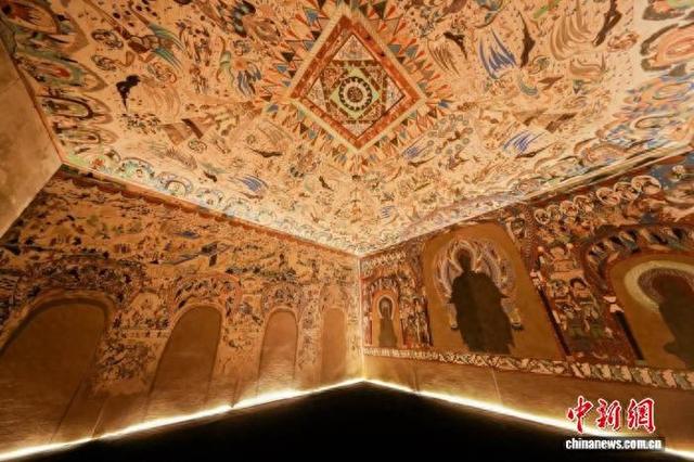 莫高窟特窟“空降”北京时代美术馆 新媒体作品带观众思考人生