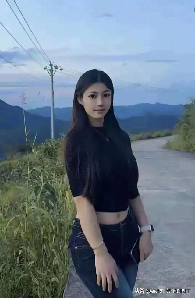 她这是身材,是目前为止,我见过最好的身形,不接受反驳