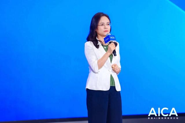 百度AICA九期启航：高端人才矩阵与产业革命的“飞轮效应”