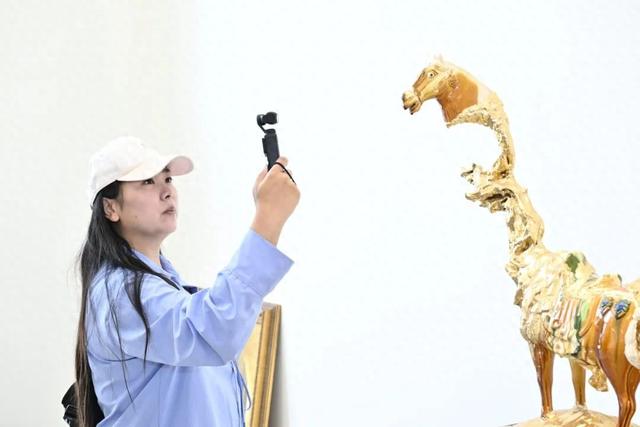中外网络达人深度打卡副中心！艺术馆、美食、咖啡…看了都想去