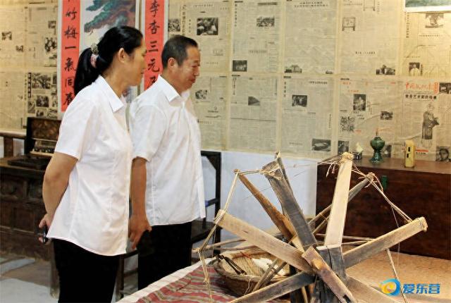 老党员沉浸式参与红色文化传承