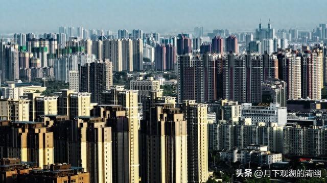 刚从石家庄回来，毫不客气地说，石家庄就是全国郊区城建天花板！