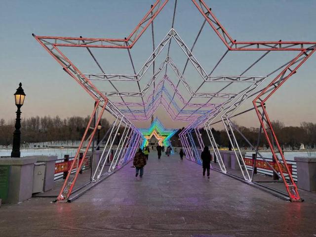 冰雕、雪艺、彩灯夜！长春世界雕塑园冰雪艺术天地火热开启