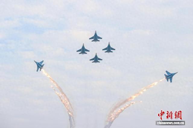 赣江观澜：飞行大会给南昌带来了什么？