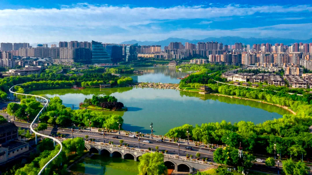 会“呼吸”的城市商业形态，正在曲江蓬勃生长！