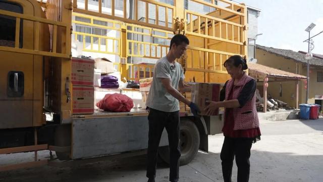 宜昌最北极，八成外地人涌入