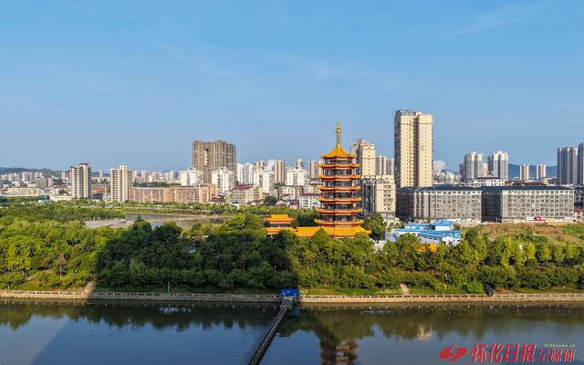 鹤鸣洲区域文旅化改造项目目前正在全力推进