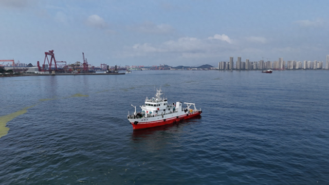 中科院海洋所“创新二”号起航执行黄海冷水团夏季演变过程调查航次