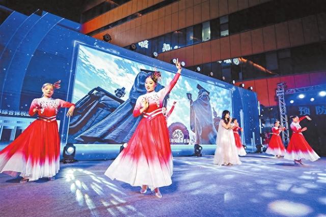 文化赋新能 产业添活力 ——郑州航空港探索文产融合共生新实践