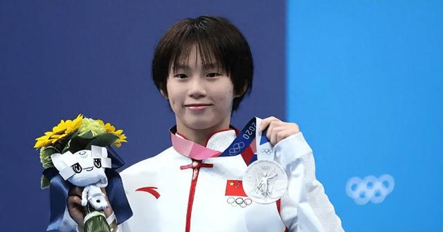 陈芋汐世锦赛三金夺魁，全红婵商业版图松动，北京买房钱够吗？