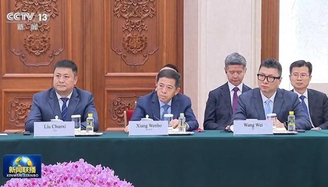 王卫再度出席“高端局”，为啥是顺丰？