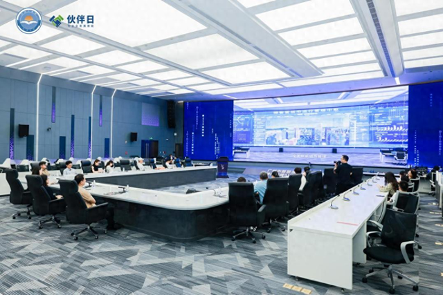 广州市数字政府创新应用平台第17期活动暨“智汇羊城·AI赋能”——新一代信息技术与AI驱动产业升级与创新服务研讨会顺利举行