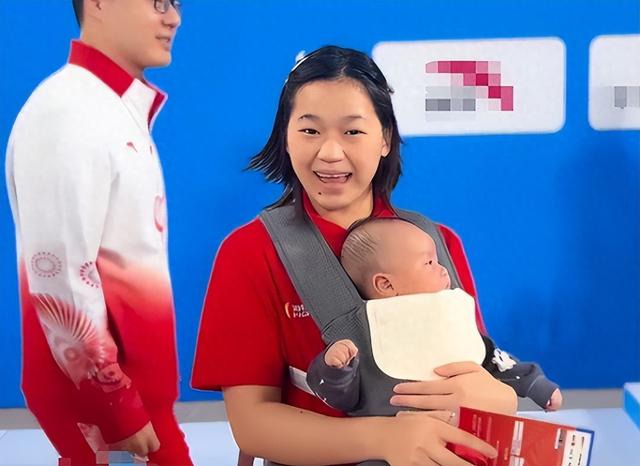 央视对全红婵的称呼变了！二字之差看出差距，陈芋汐的话终有人信