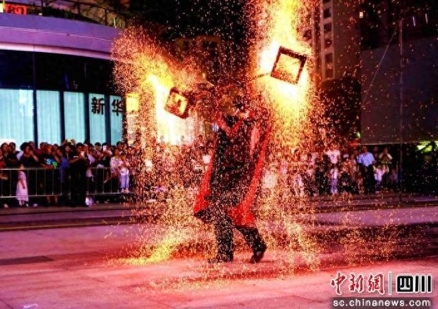 高县：赛事潮与新场景文化交融 假日经济“热辣滚烫”