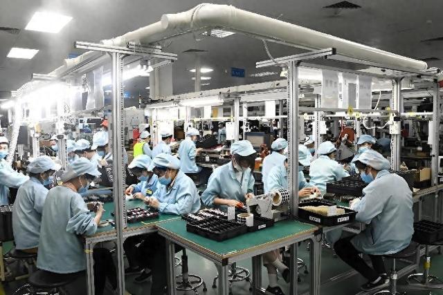 6000元月薪招工难：工厂和制造业，正逐渐被新一代中国年轻人抛弃