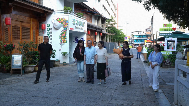 巷陌铭史——在追寻父亲的足迹里看见历史与家国