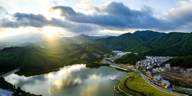 沿着高速去旅行 | 11月限定，畅游武鸣正当时！