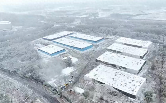 第二十七届哈尔滨冰雪大世界20万立方米存冰待启