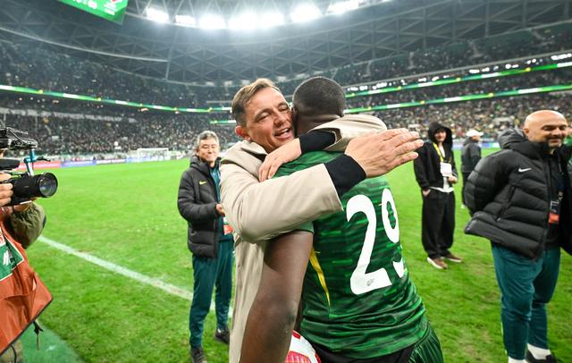 北京记者谈足协杯夺冠：国安下半年太憋屈	，这口气总算是吐出来了