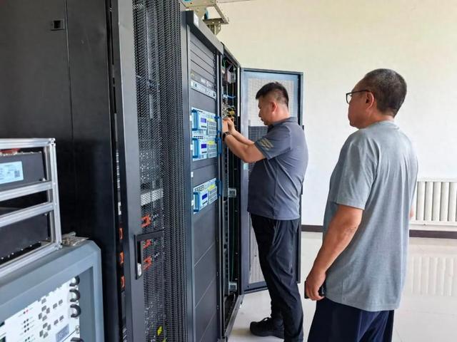 部门动态丨发射传输部开展纪念中国人民抗日战争暨世界反法西斯战争胜利80周年安全播出检查维护工作