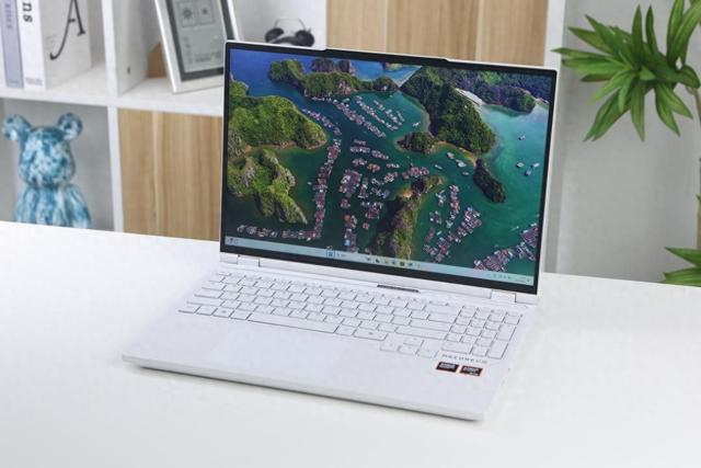 机械革命蛟龙16 Pro 2025评测：锐龙9 9955HX处理器+新模具带来全方位进化