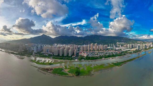 马尾：向海而兴风帆劲 创新潮涌逐浪高
