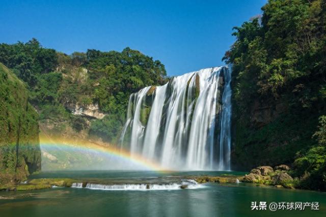 当喀斯特遇见阿尔卑斯：EHL携手贵州文旅，打造“服务驱动型”世界级山地旅游目的地