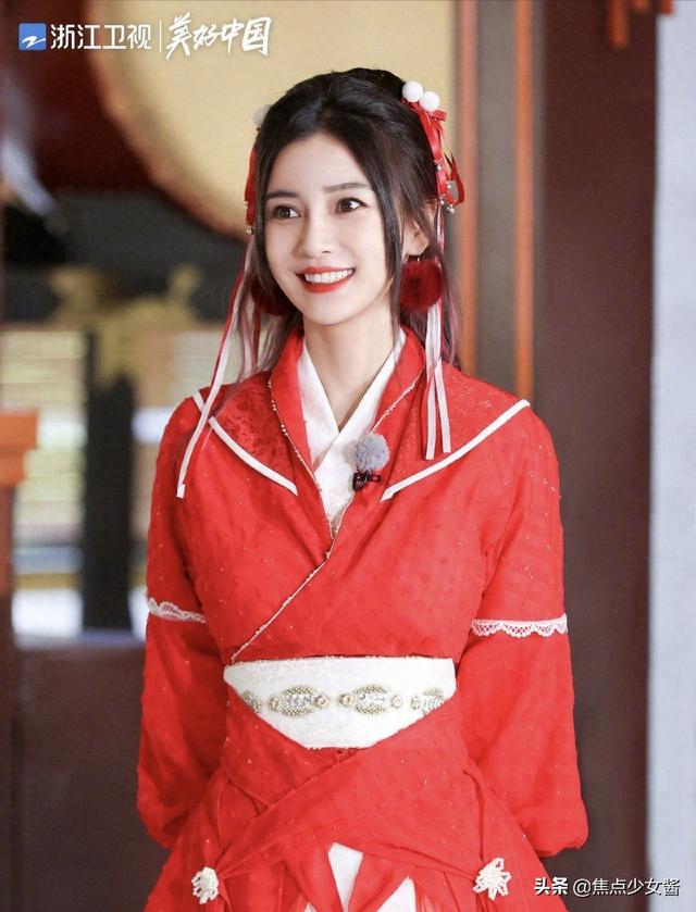 搞怪三国奔驰（跑男新一期穿越三国有点搞笑常驻MC全是配角主角竟是村长）
