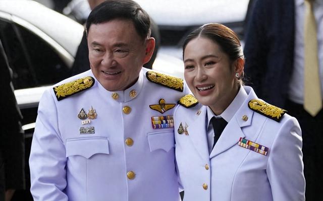 新一轮泰柬冲突还没完，泰国政坛“大地震	”！他信家族“东山再起”