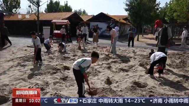 “银发族”“学生族”成错峰出行主力 数据看旅行消费新亮点