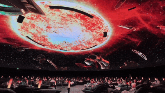 在三星堆躺着看展，真不是玩儿抽象