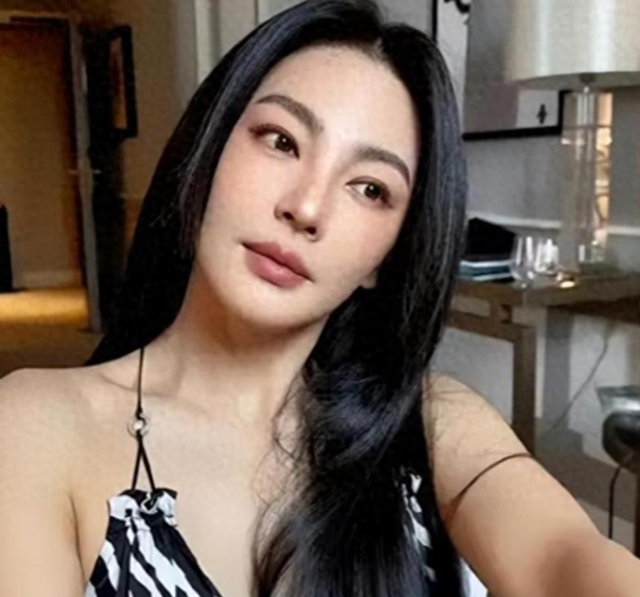 代孕只是冰山一角！张雨绮再迎2大噩耗，38岁就把未来的路封死