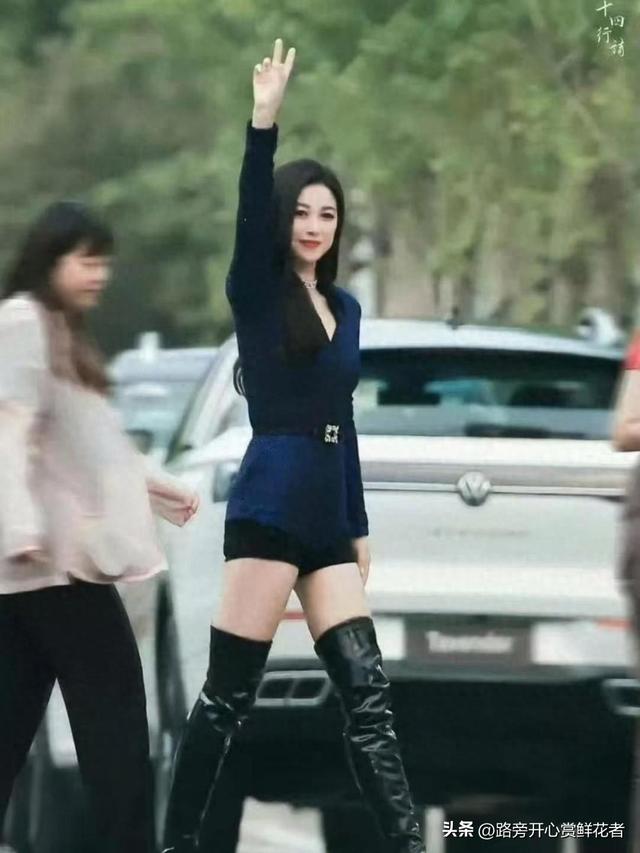 朱珠那双鞋，头一遭见着。