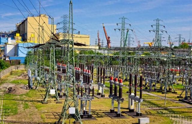 美国怕的不是华为芯片？他们真正忌惮的	，是中国低价可再生电力