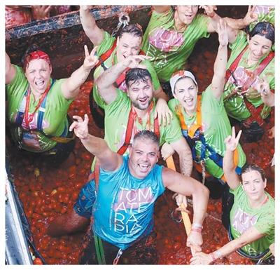 番茄小镇的欢乐与承诺（旅人心语）