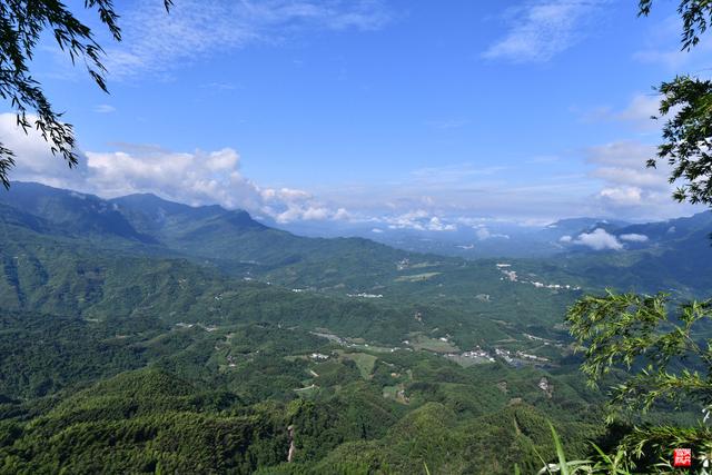 赤水四洞沟瀑布