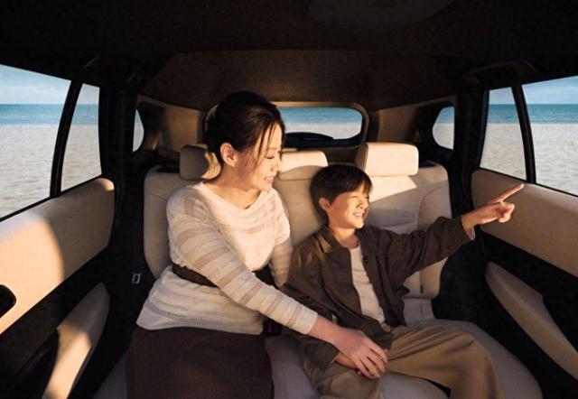 选车纠结三个月，邻居家老卡罗拉让我下定决心，全新锐放开了