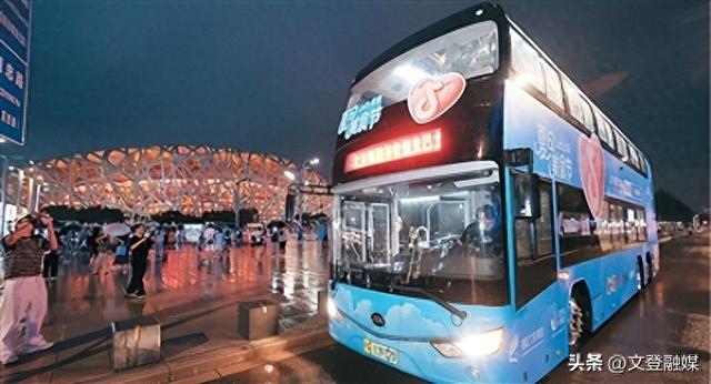 北京夜游新线路串起热门场景
