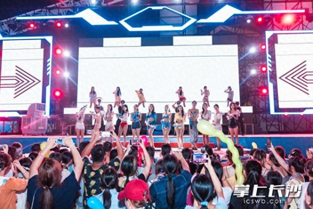 夜长沙的N种打开方式，你爱哪一种？