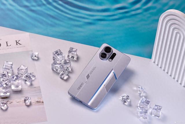 7月21日OPPO发布！配骁龙8s Gen4+主动散热风扇，盲猜1799元起