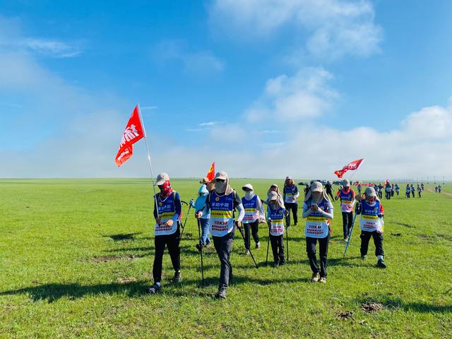 穿越军-穿越中国亲子挑战赛｜贵是贵了点，但一切配置都拉满了