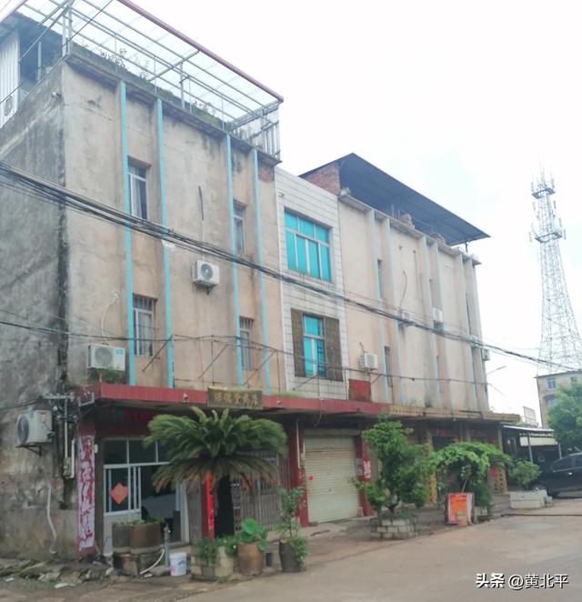 广西南宁横州市芦村，原本是区副县级单位后来怎么就降为村了