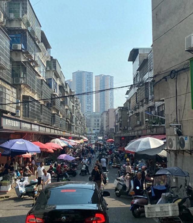 我是长沙人，去了一趟湘潭，不吹不黑：湘潭人是真的牛